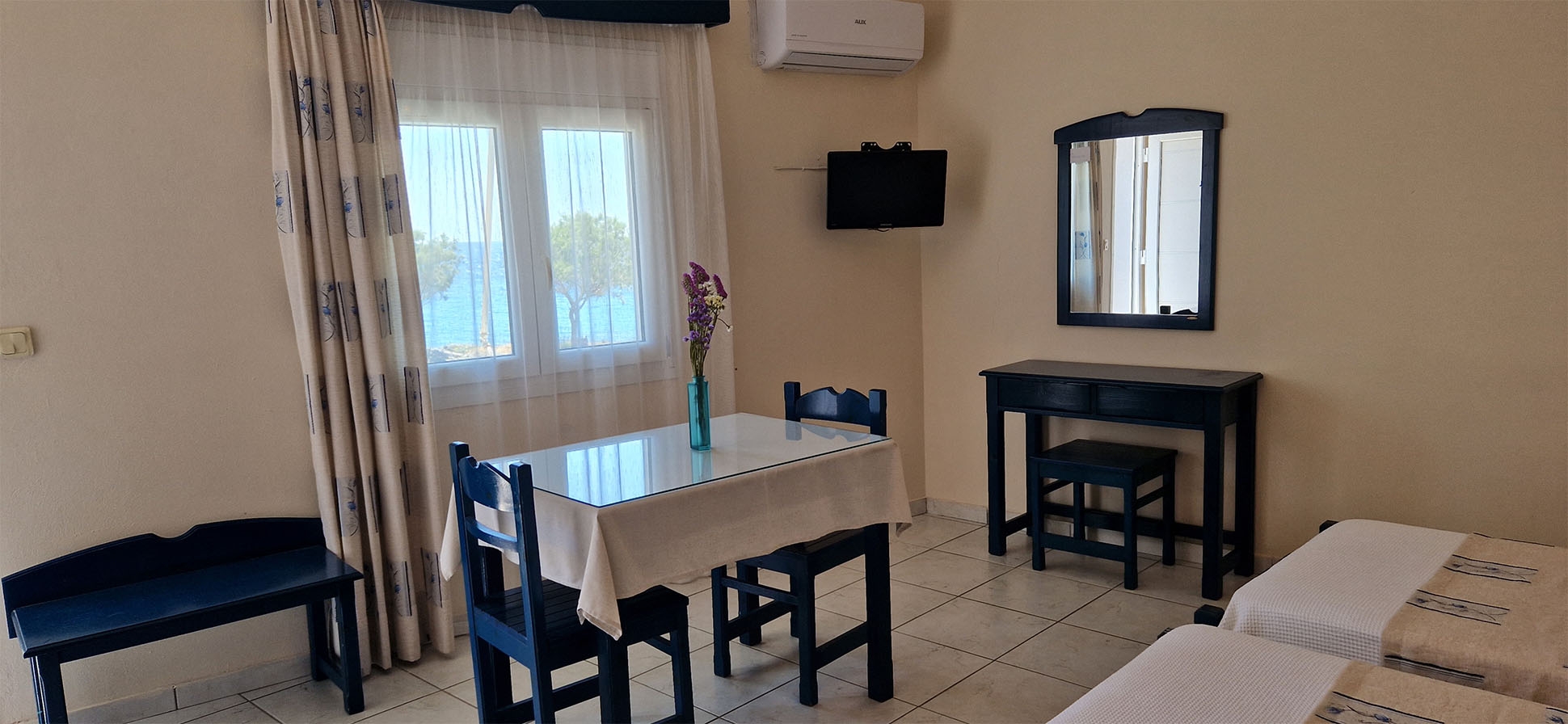 Studio 1 - Ξενοδοχείο KatoYialos στα Ψαρά